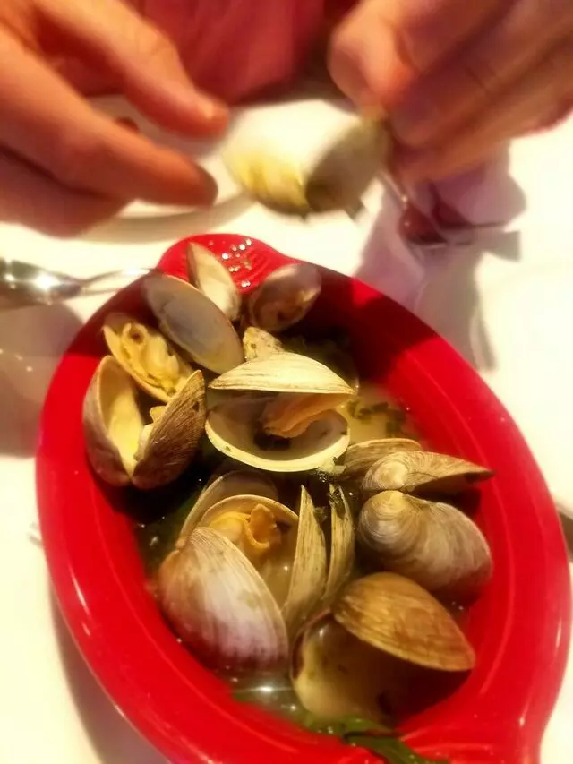 Artichoke Cafe
