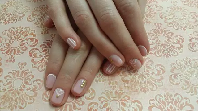 Artist’s Nail