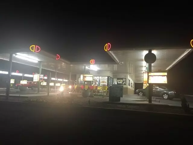 Sonic Drive In