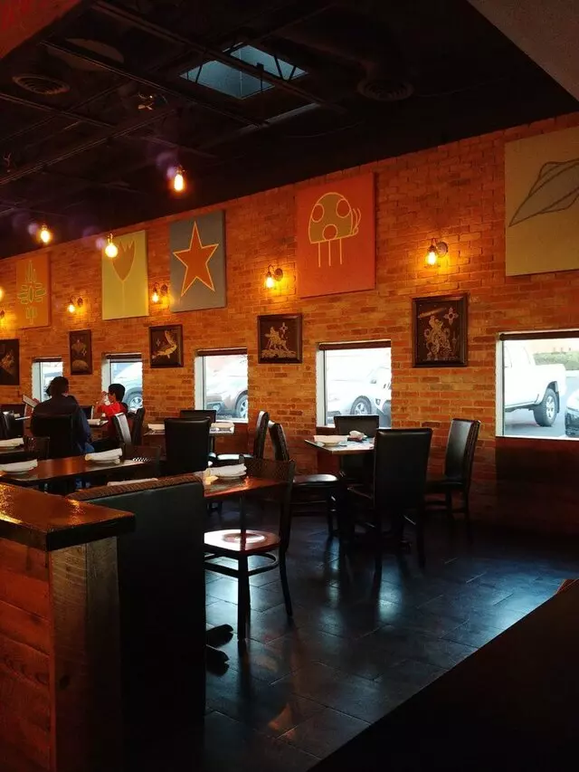 Farina Alto Pizzeria & Wine Bar