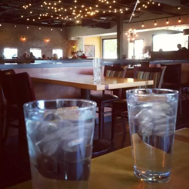 Farina Alto Pizzeria & Wine Bar