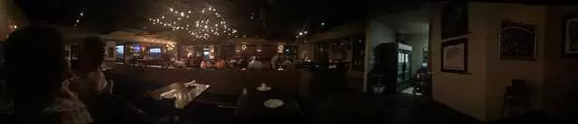 Farina Alto Pizzeria & Wine Bar