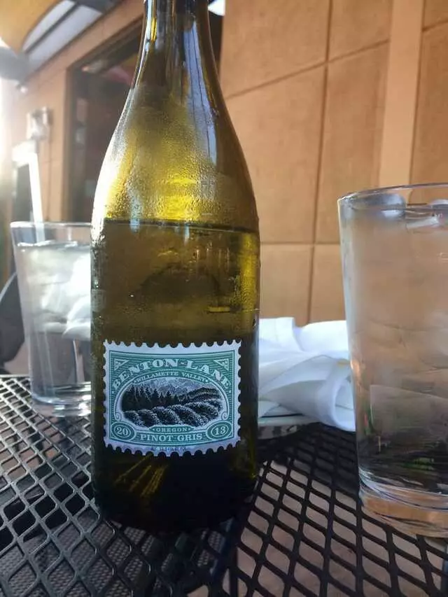 Farina Alto Pizzeria & Wine Bar