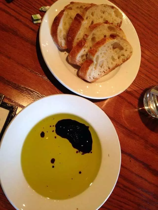 Farina Alto Pizzeria & Wine Bar