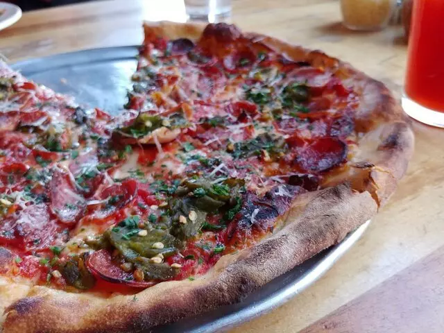 Farina Alto Pizzeria & Wine Bar