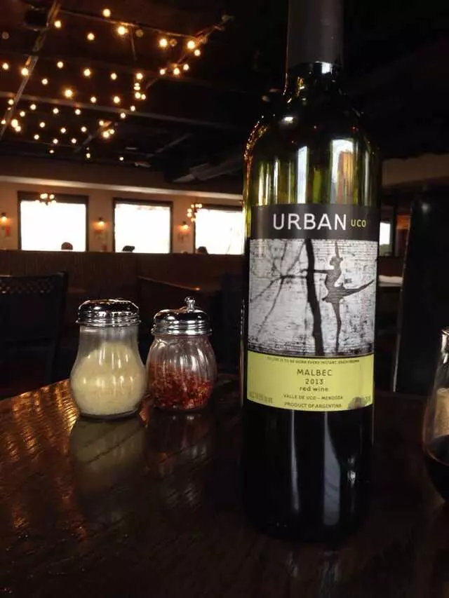 Farina Alto Pizzeria & Wine Bar