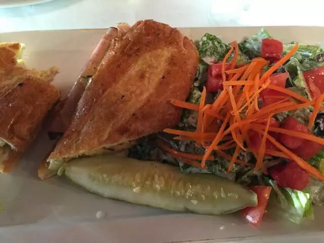 Flamez Bistro