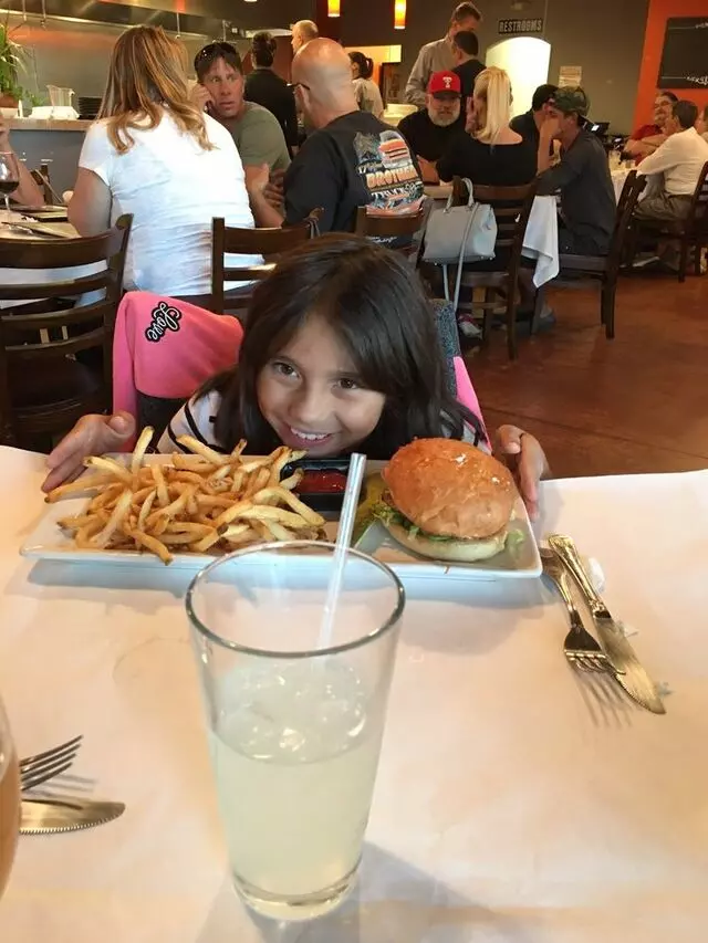 Flamez Bistro