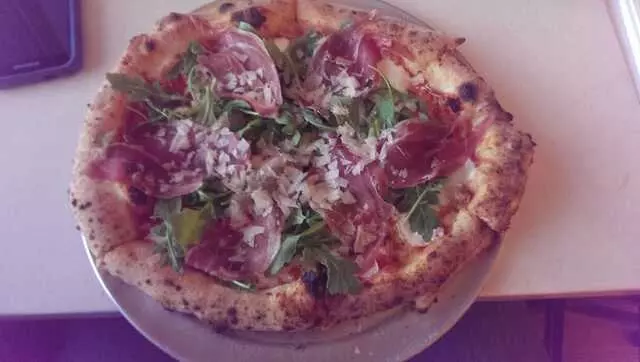 Amore Neapolitan Pizzeria-Green Jeans