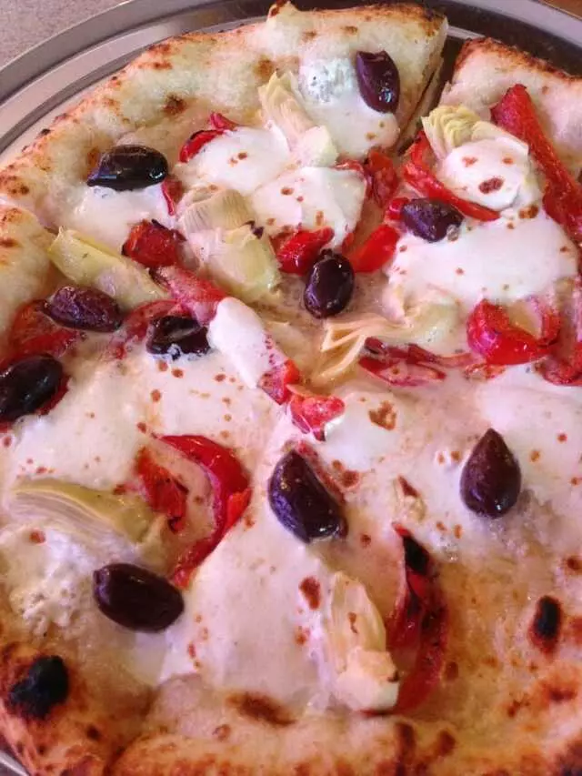 Amore Neapolitan Pizzeria-Green Jeans