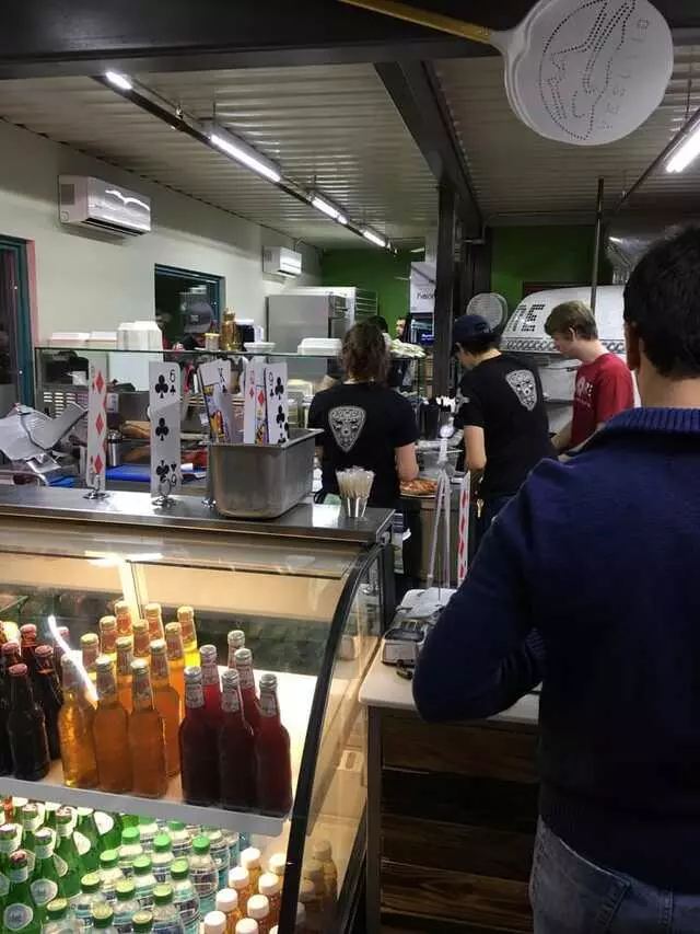 Amore Neapolitan Pizzeria-Green Jeans