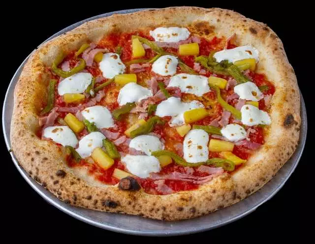 Amore Neapolitan Pizzeria-Green Jeans