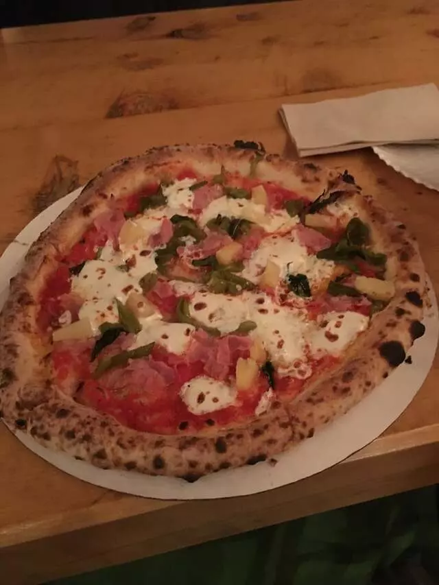 Amore Neapolitan Pizzeria-Green Jeans