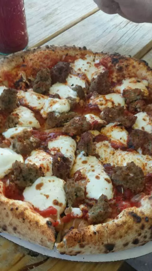 Amore Neapolitan Pizzeria-Green Jeans