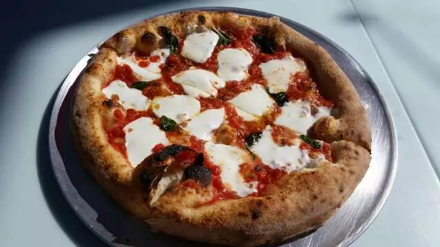 Amore Neapolitan Pizzeria-Green Jeans