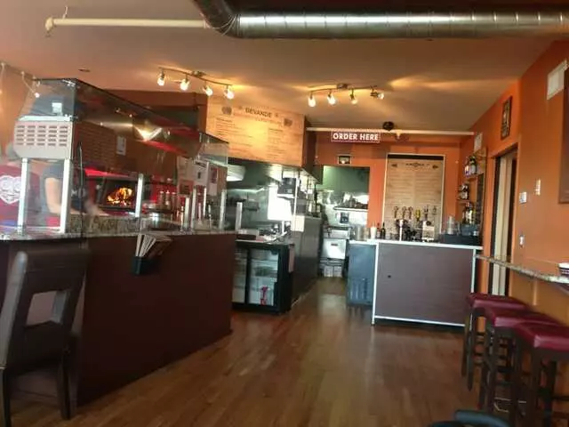 Amore Neapolitan Pizzeria-Green Jeans