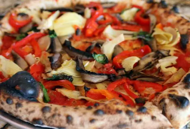 Amore Neapolitan Pizzeria-Green Jeans