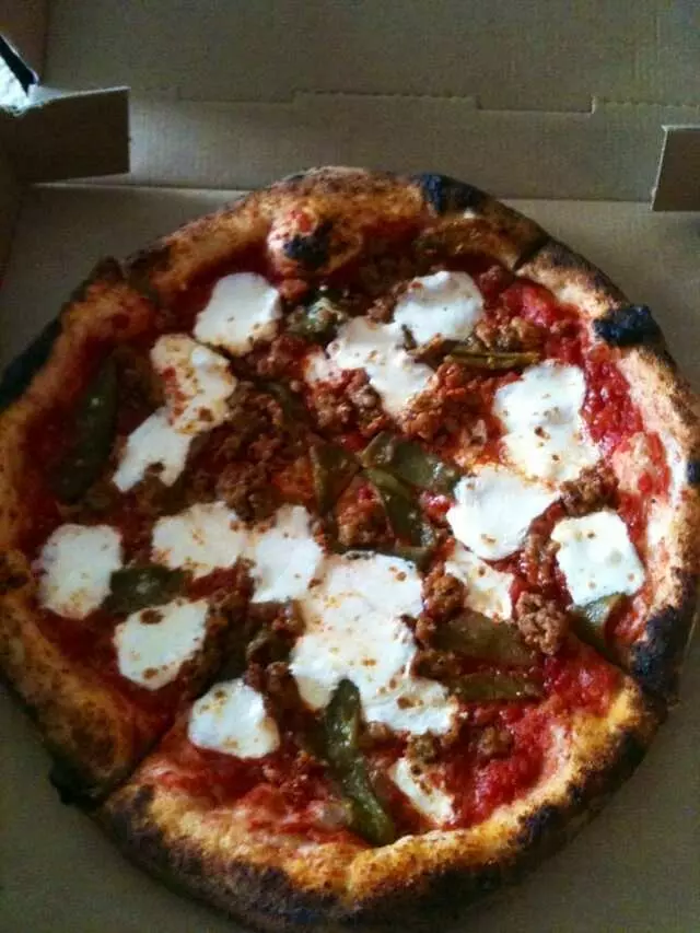 Amore Neapolitan Pizzeria-Green Jeans