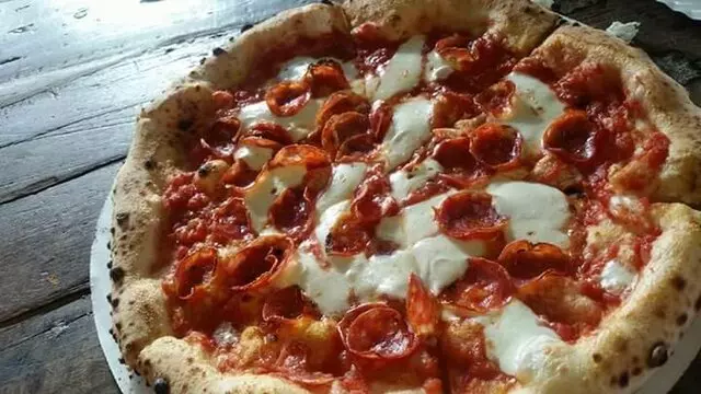 Amore Neapolitan Pizzeria-Green Jeans