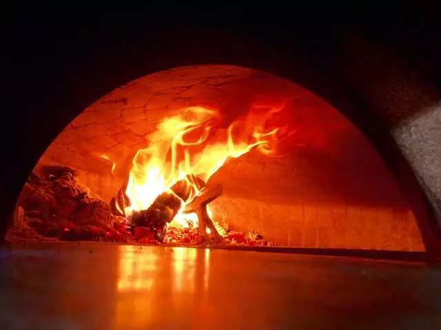 Amore Neapolitan Pizzeria-Green Jeans