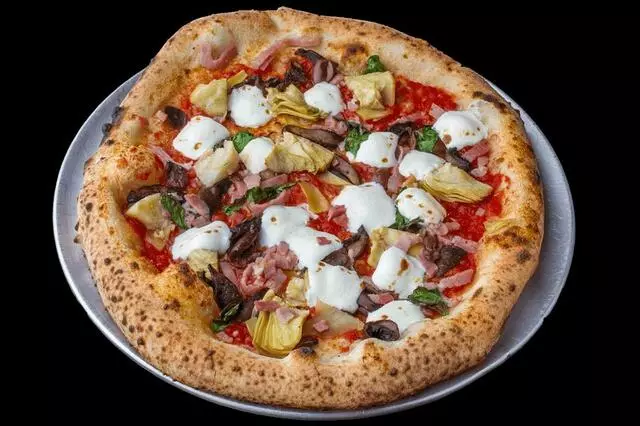 Amore Neapolitan Pizzeria-Green Jeans