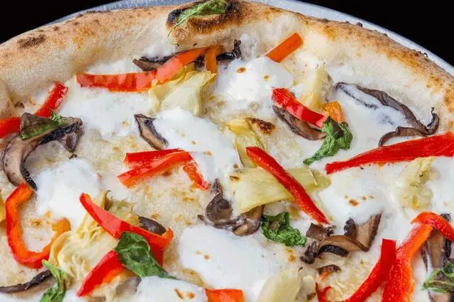 Amore Neapolitan Pizzeria-Green Jeans