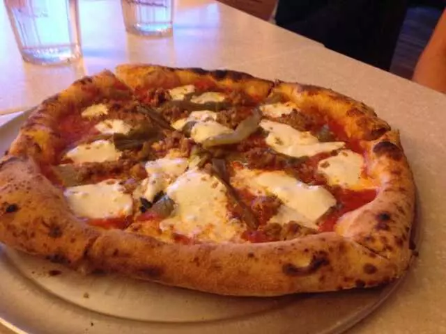 Amore Neapolitan Pizzeria-Green Jeans