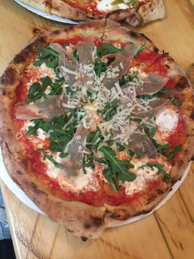 Amore Neapolitan Pizzeria-Green Jeans