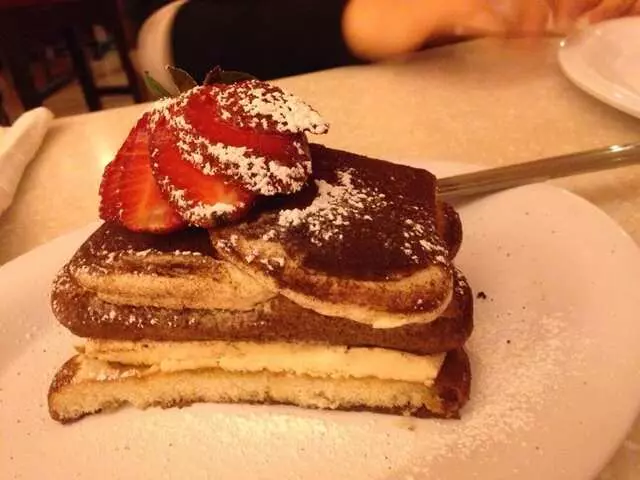 Amore Neapolitan Pizzeria-Green Jeans