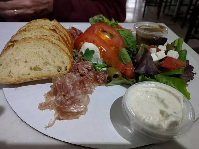 Amore Neapolitan Pizzeria-Green Jeans