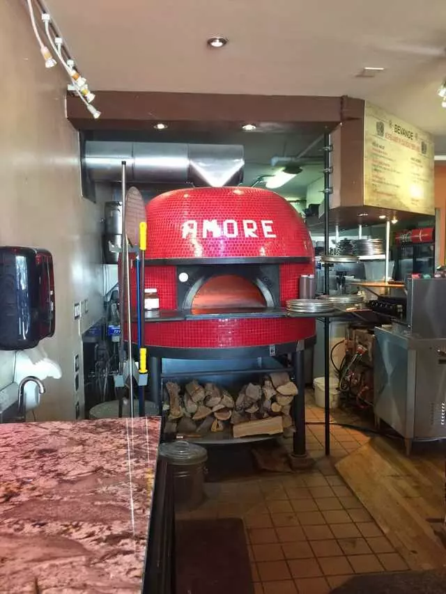 Amore Neapolitan Pizzeria-Green Jeans
