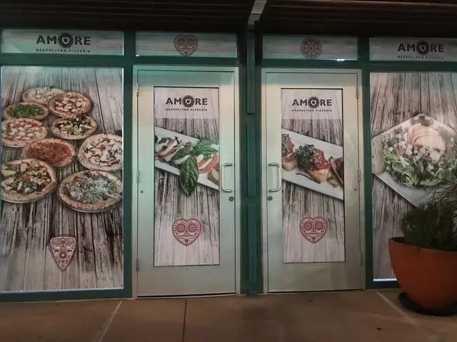 Amore Neapolitan Pizzeria-Green Jeans