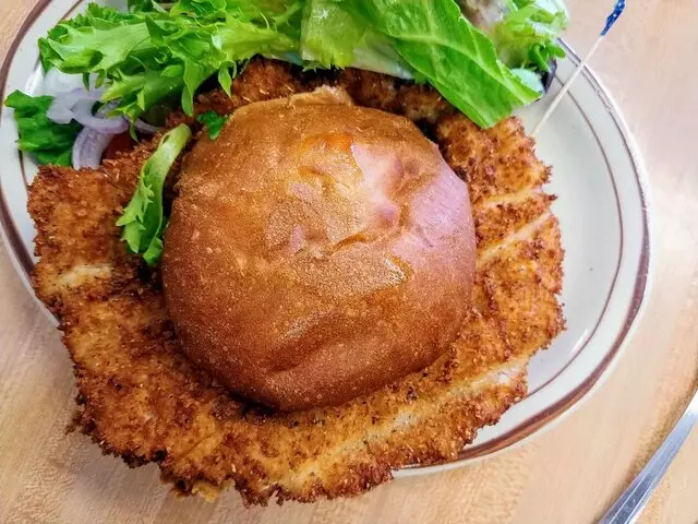 Vic’s Daily Cafe