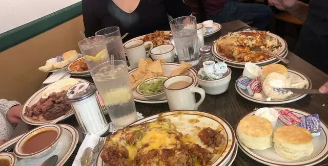 Vic’s Daily Cafe