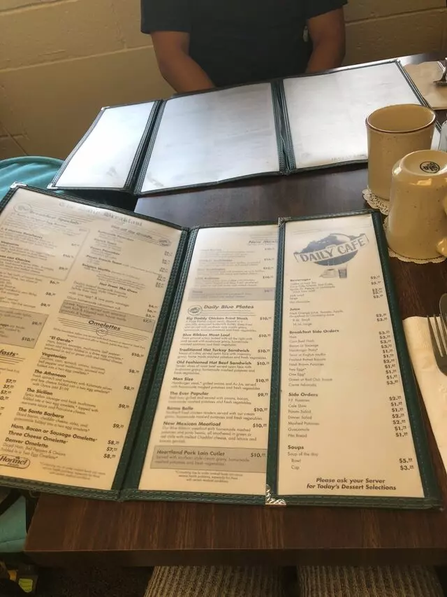 Vic’s Daily Cafe
