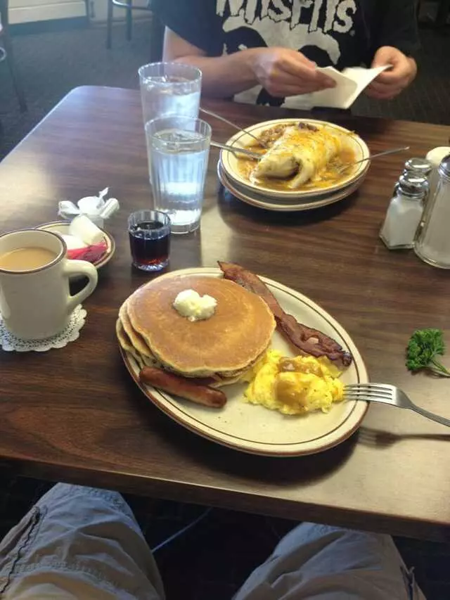 Vic’s Daily Cafe