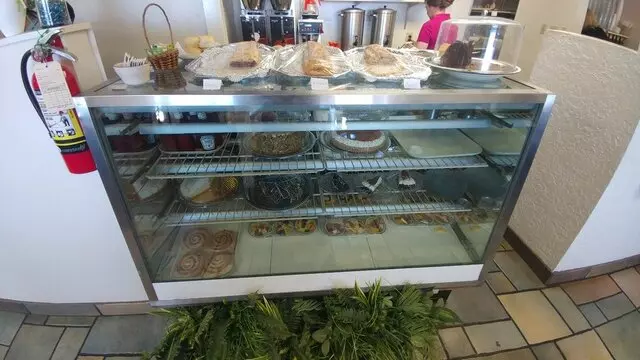 Vic’s Daily Cafe