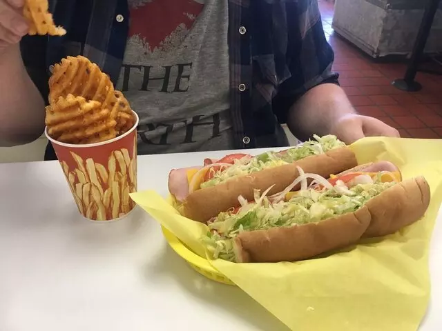 The Yeller Sub