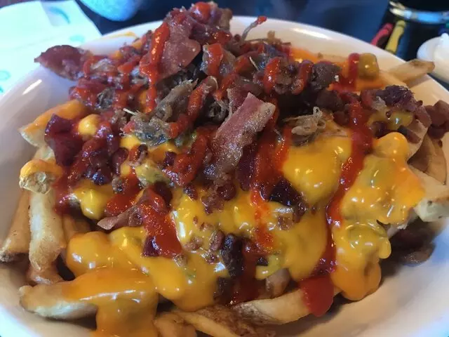 5 Star Burger at Country Club Plaza