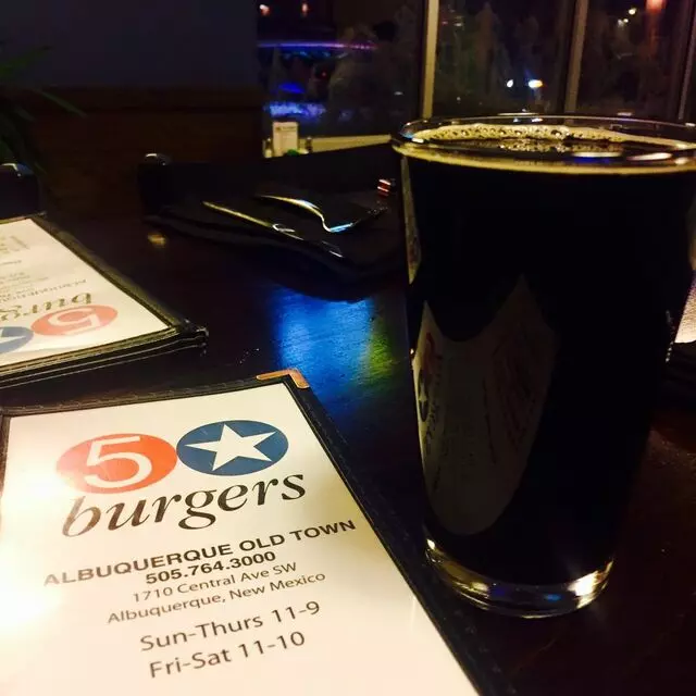 5 Star Burger at Country Club Plaza