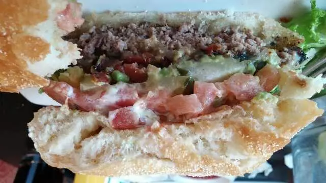 5 Star Burger at Country Club Plaza